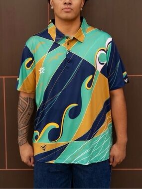 NWT men’s Missing Polynesia Hokulani button down shirt